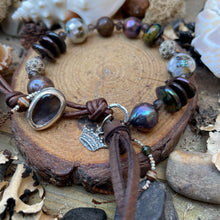 Load image into Gallery viewer, Beach Collection Abalone button Bracelet