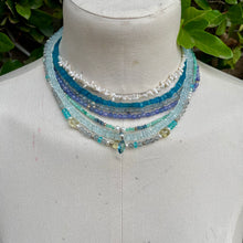 Load image into Gallery viewer, Wolf Tooth Freshwater Pearl Short Necklace