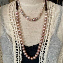 Load image into Gallery viewer, Natural Large High end Pink Edison Pearl Leather Necklace