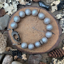 Load image into Gallery viewer, Rare Carved silver Edison Pearl Pave Diamond Bracelet