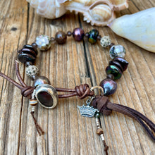 Load image into Gallery viewer, Beach Collection Abalone button Bracelet