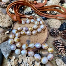 Load image into Gallery viewer, Long Natural Edison Pearl Leather Necklace