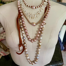 Load image into Gallery viewer, Long Natural Edison Pearl Leather Necklace