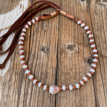 Load image into Gallery viewer, White Button Baroque Pearl Leather Necklace