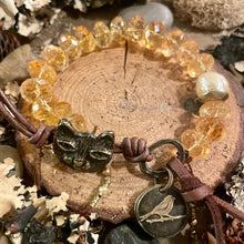 Load image into Gallery viewer, Vintage Faceted Citrine Rondelles Artisan Cat button bracelet
