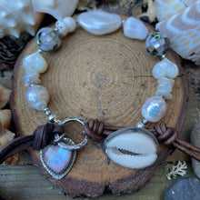 Load image into Gallery viewer, Beach Collection Cowrie Shell button Bracelet
