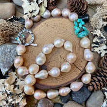 Load image into Gallery viewer, Quality Teardrop Edison Pearls High end Turquoise Necklace
