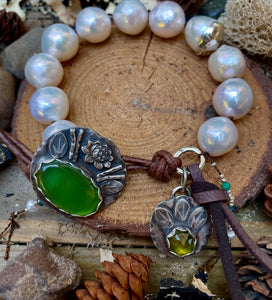 High End Large White Edison Pearls Custom Lily Pad Button Bracelet
