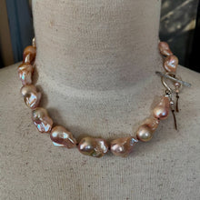 Load image into Gallery viewer, Rose Pink Baroque Pearl Necklace
