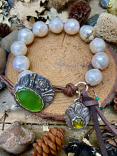 Load image into Gallery viewer, High End Large White Edison Pearls Custom Lily Pad Button Bracelet
