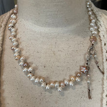 Load image into Gallery viewer, Short Flawless Pearl Replaceable Clasp Moon and Stars necklace
