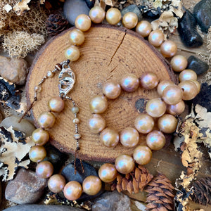 Luminous champagne Edison Pearl Necklace