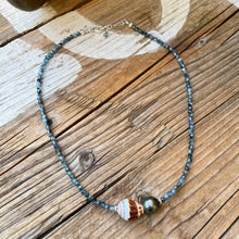 Load image into Gallery viewer, Devil Aquamarine Tahitian Pearl Hawaiian Seashell Necklace
