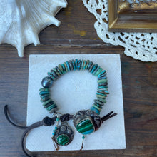 Load image into Gallery viewer, Turquoise Heishi Custom Ocean Button Bracelet
