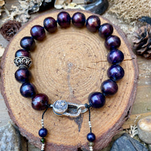 Load image into Gallery viewer, Black Pearl Bracelet Sterling Moon and Stars Lobster clasp
