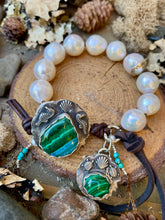 Load image into Gallery viewer, SALE High End Large White Edison Pearls Custom Ocean Button Bracelet
